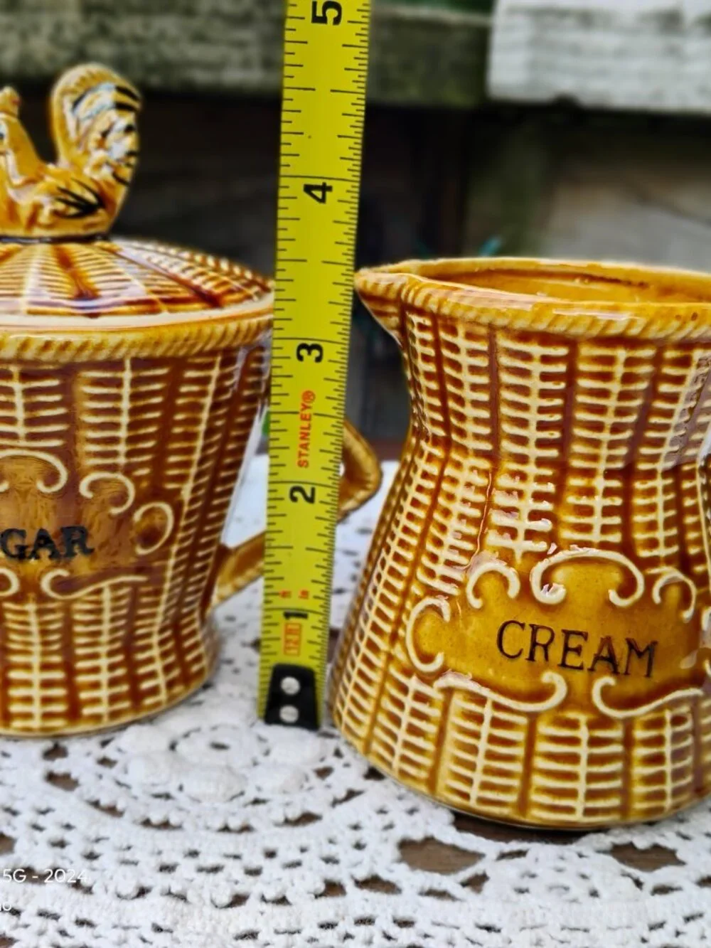 vintage ceramic lidded sugar bowl and creamer basket weave design with chicken